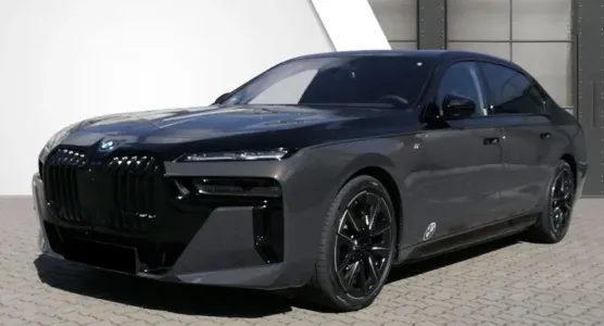 BMW i7 xDrive60 M-Sport =Executive Drive Pro= Гаранция