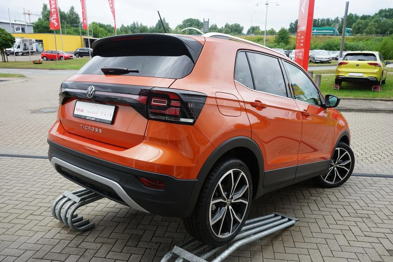 Volkswagen T-Cross 1.0 TSI DSG Navi...  Image 4