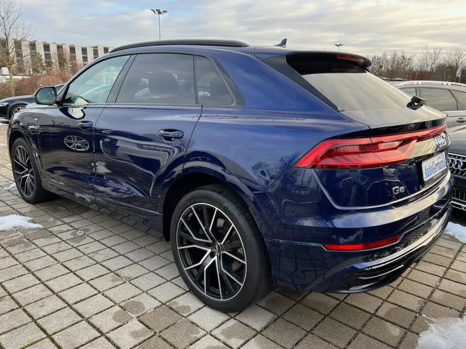 Audi Q8 55TFSI S-Line HD Matrix Bang&Olufsen Black Paket  Image 5